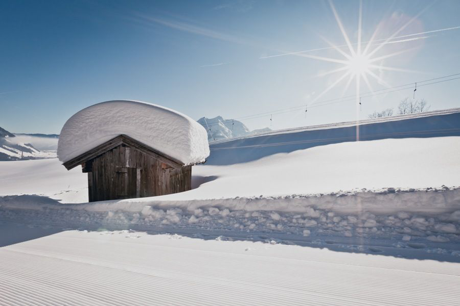 schneelandschaft-winterurlaub.jpg